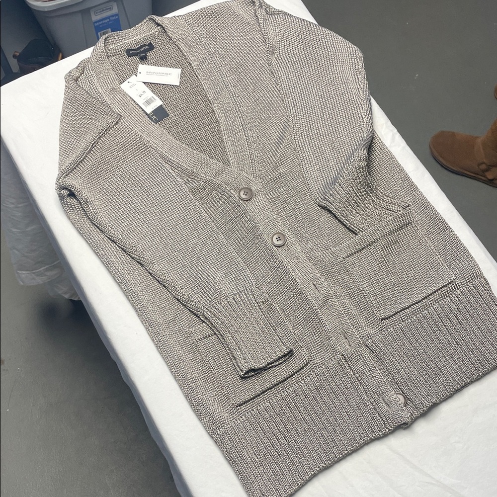 Banana Republic METALLIC Gray Sweater